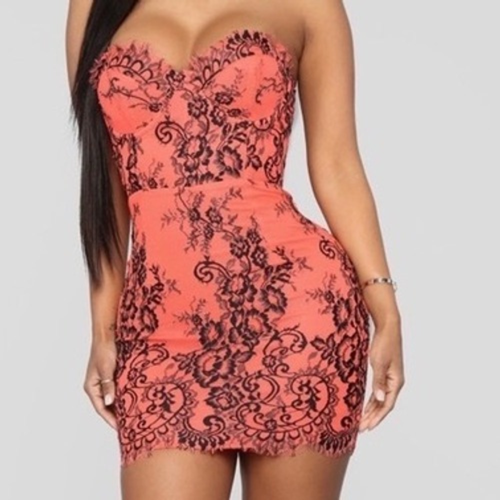 Fashion Nova Exquisite Taste Coral Black Lace Strapless Bustier Mini Dress XS